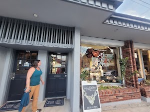 Todd Alan Gallery place picture